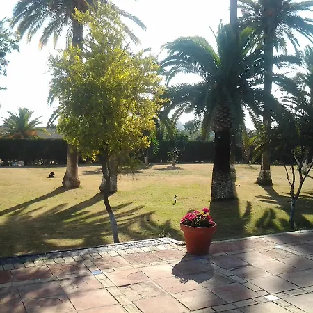 Guest house Hacienda La Indiana 3*