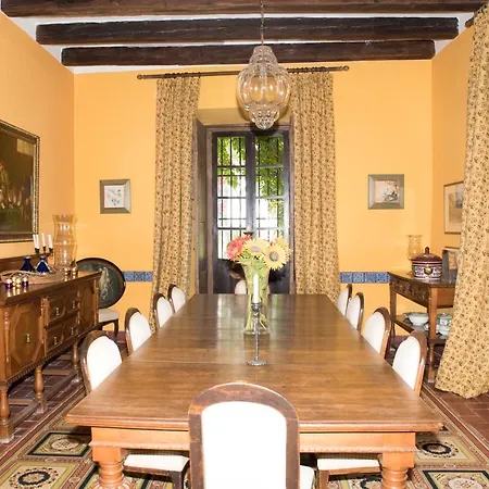 Hacienda La Indiana Los Palacios Y Villafranca